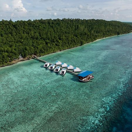 Arasatu Villas & Sanctuary Maratua Island Exterior foto